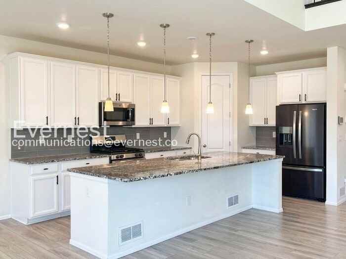 24704 E Tennessee Pl - Photo 2 of 12