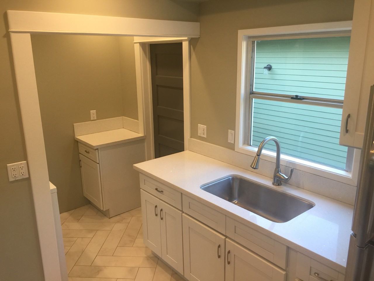 3011 E 5th St #NA - Photo 6 of 24