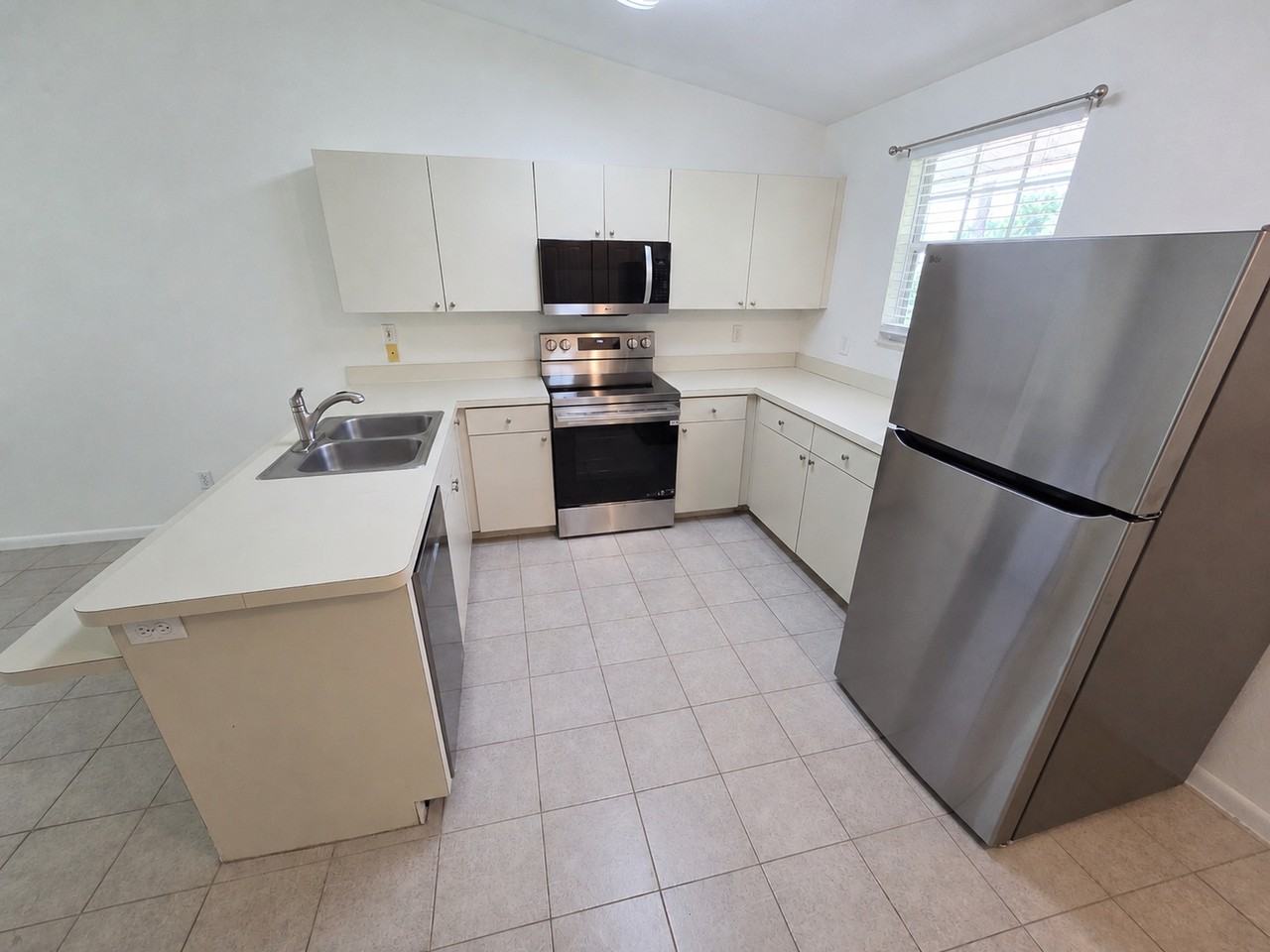 9013 San Carlos Blvd #NA - Photo 3 of 16