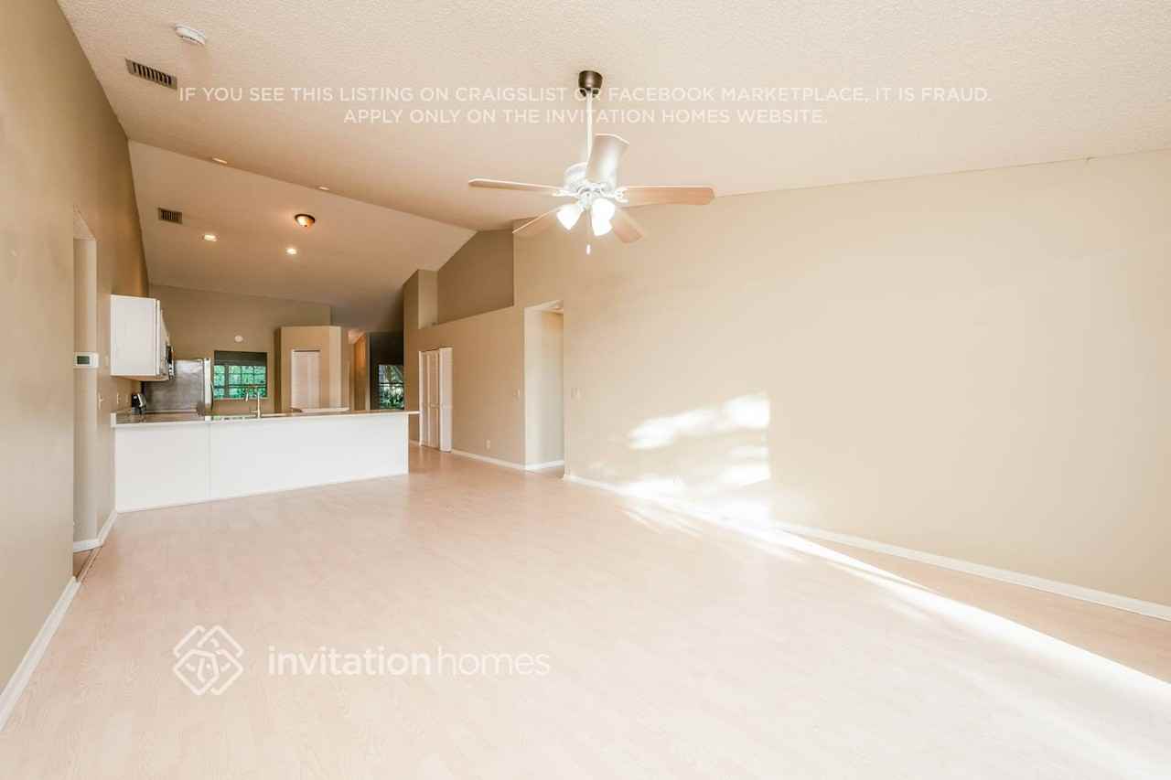7265 Shell Ridge Ter - Photo 4 of 17