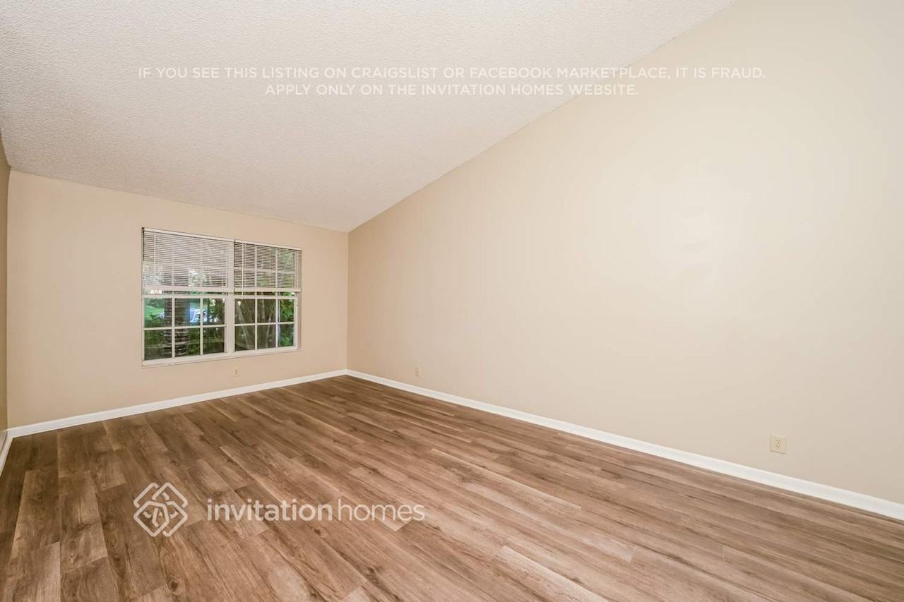 7265 Shell Ridge Ter - Photo 7 of 17