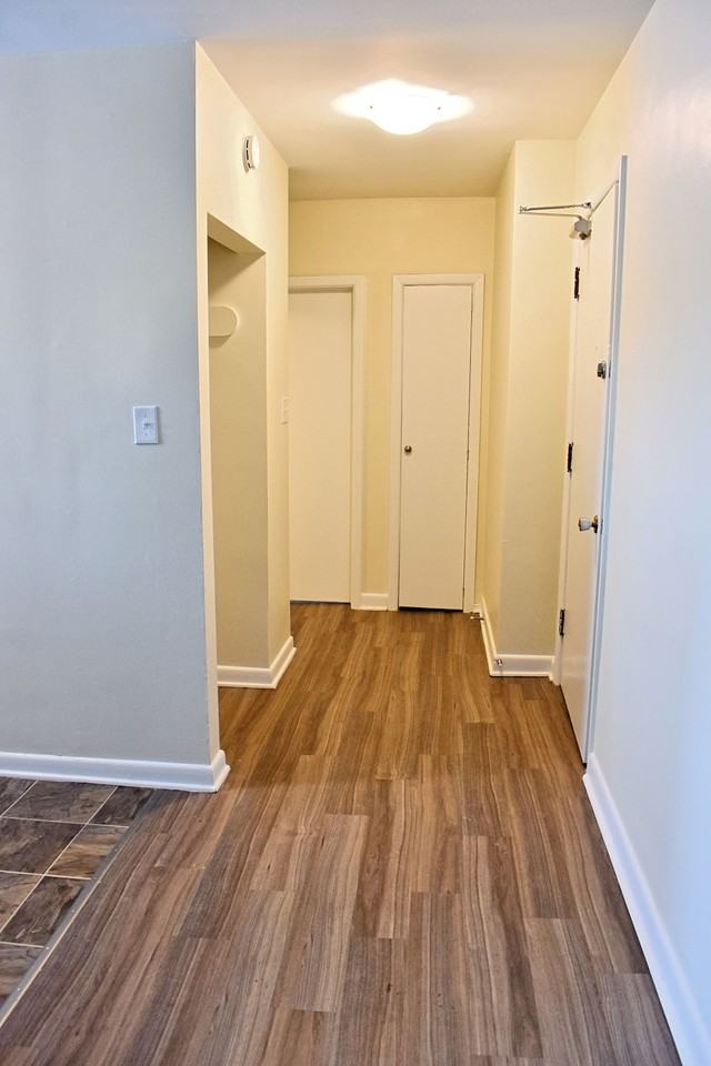 401 Stradbrook - Photo 4 of 7