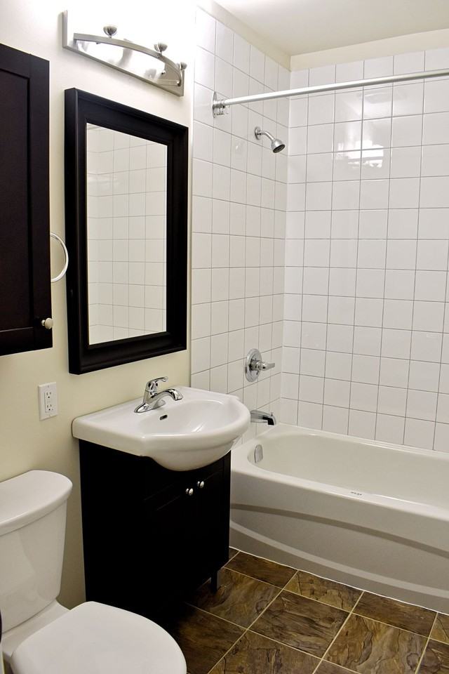 401 Stradbrook - Photo 5 of 7