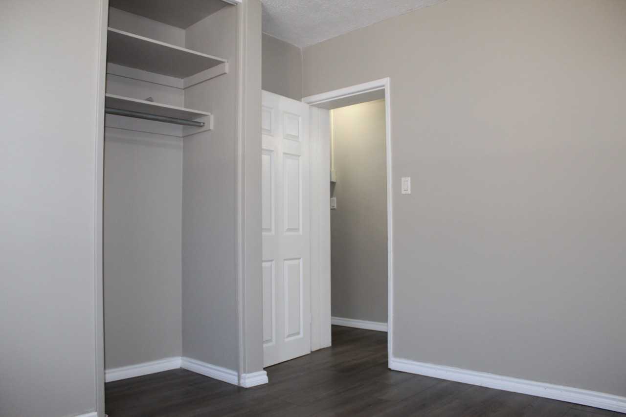 Laurentian Apartments - Photo 6 of 17