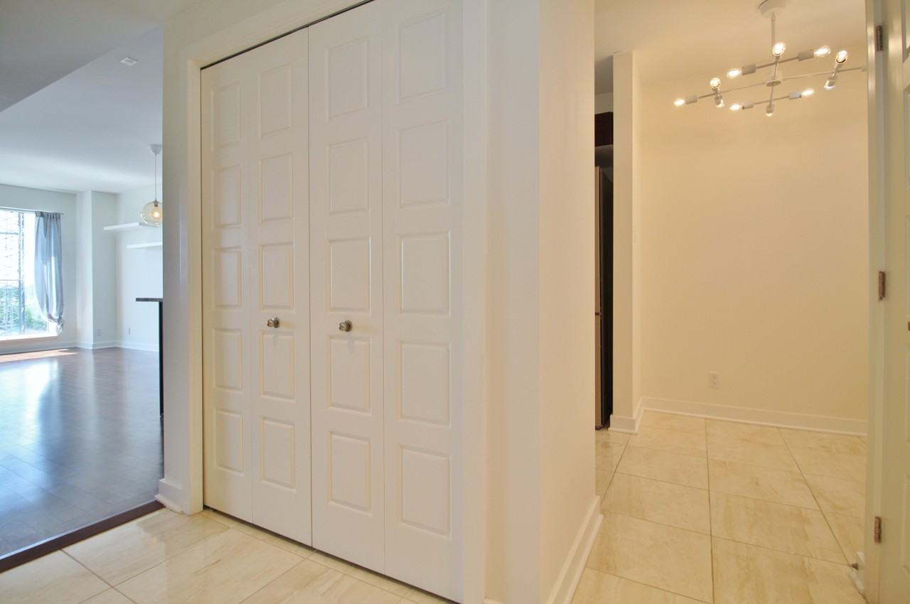 300C Lett St #422 - Photo 2 of 24