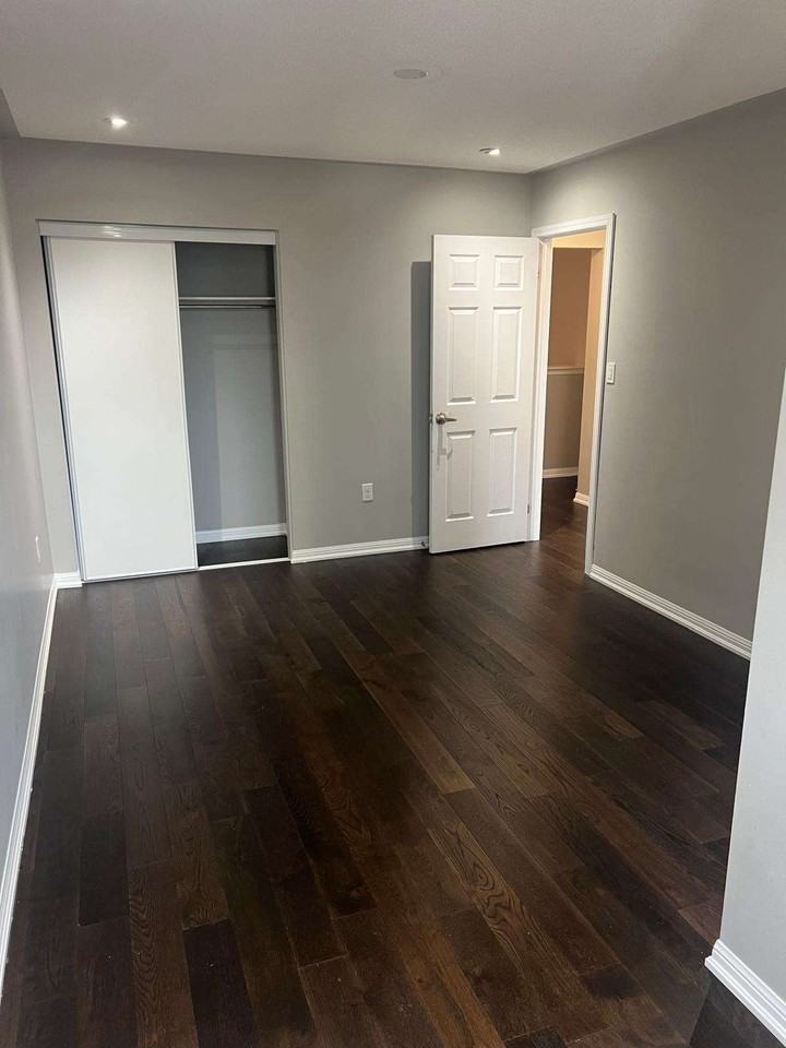 52 Commuter Dr - Photo 6 of 12