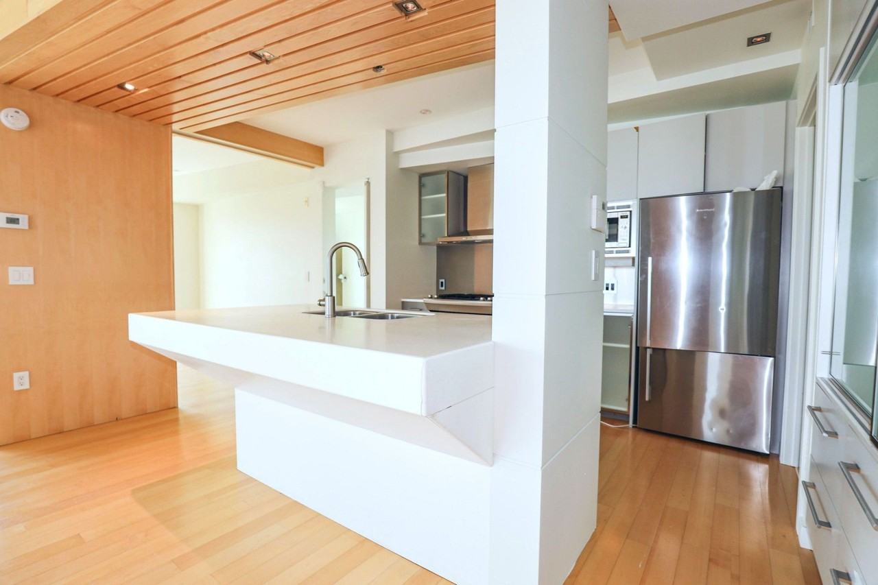 502-300 Waterfront Drive - Photo 5 of 17
