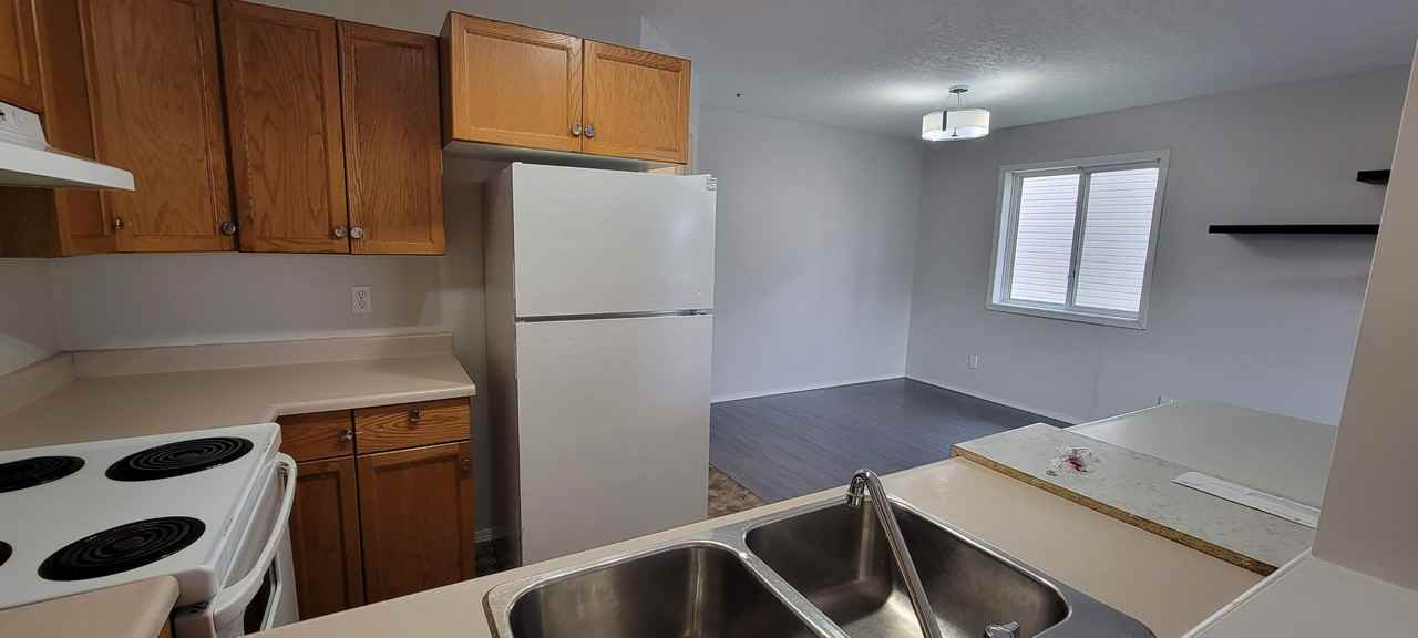 10220-10222- 106 Ave - Photo 5 of 16