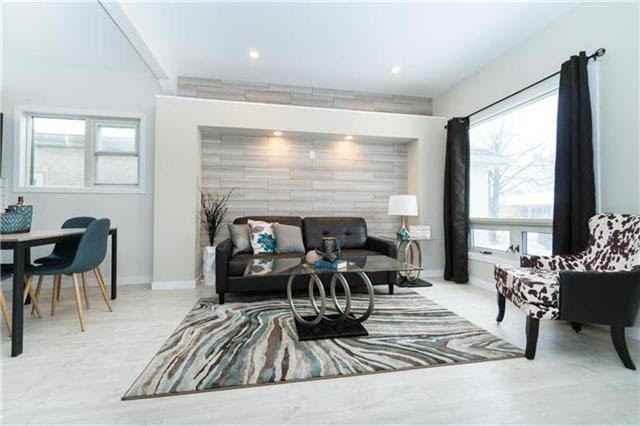 302 Collegiate St - Photo 3 of 9