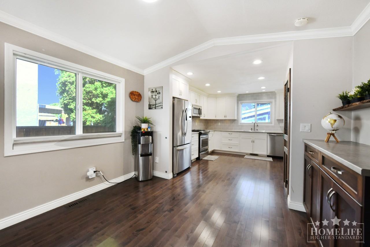 45765 Thomas Rd - Photo 5 of 26