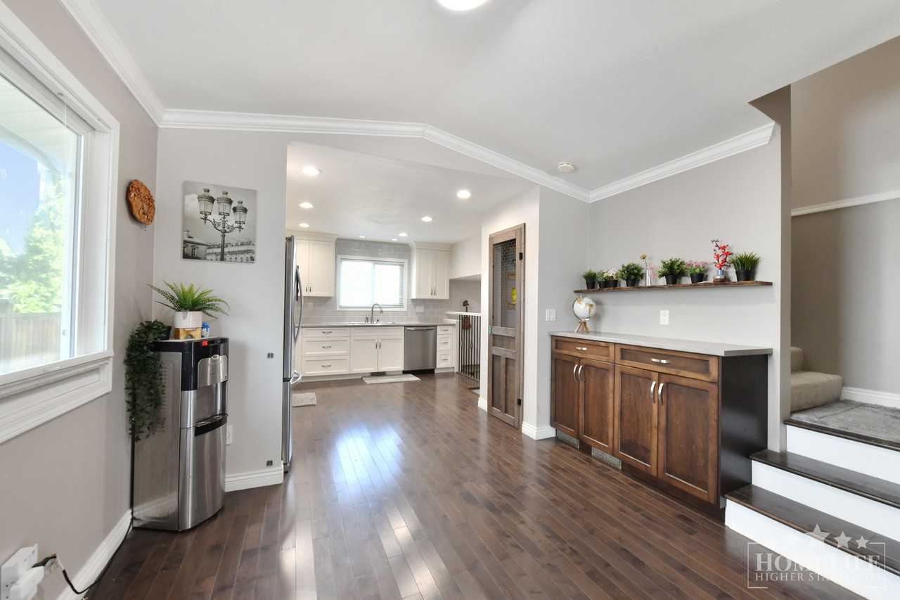 45765 Thomas Rd - Photo 6 of 26