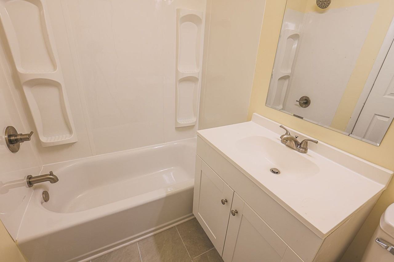 Enclave at Mount Pleasant - Photo 4 of 20