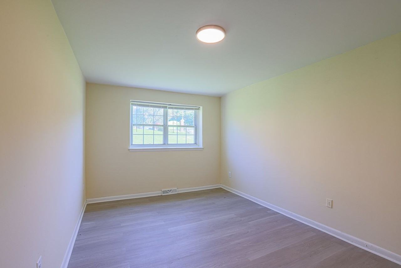Enclave at Mount Pleasant - Photo 5 of 20