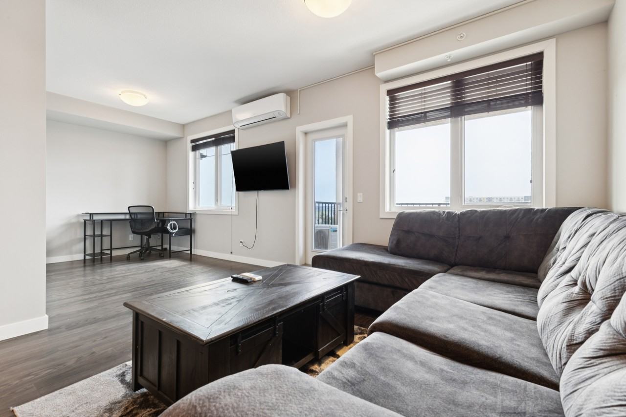 Essence at Windermere South Furnished Suite - Photo 2 of 6