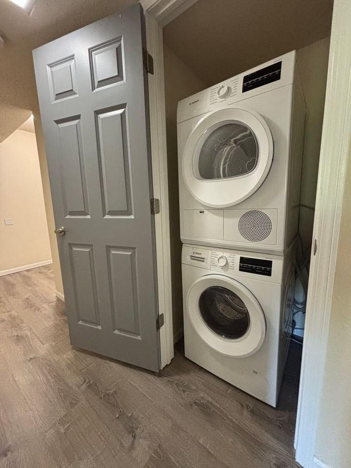825 Partridge St - Photo 5 of 17