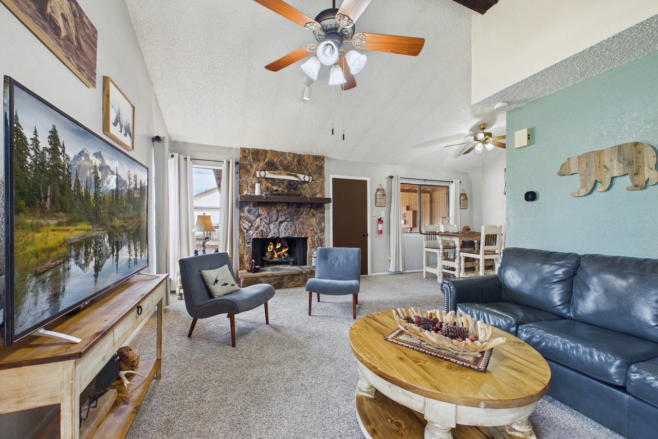 108 Niblic Ct #1 - Photo 2 of 44