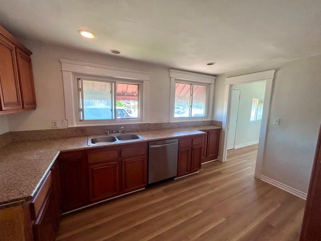 8386 Nuevo Ave - Photo 3 of 8