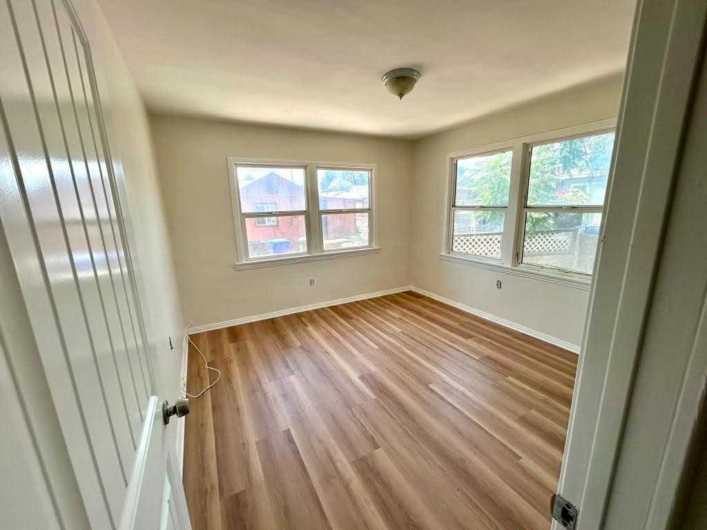8386 Nuevo Ave - Photo 7 of 8