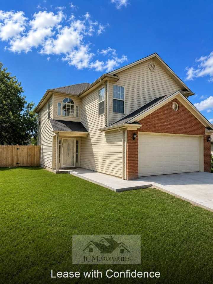 2000 Willis Dr - Photo 2 of 11