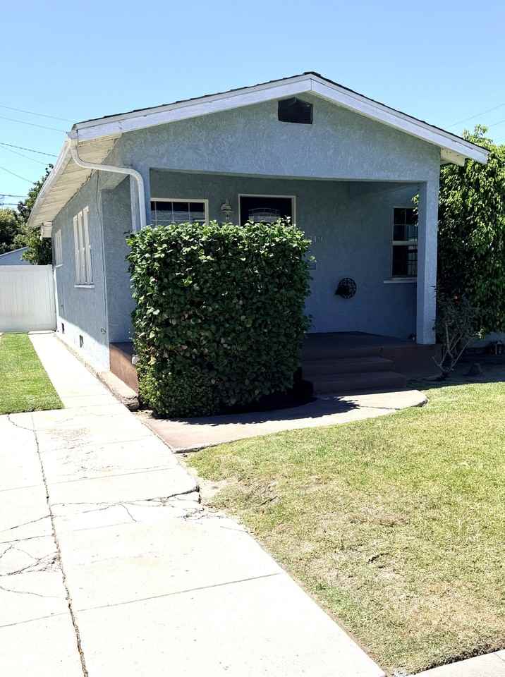 9719 Mallison Ave #1 - Photo 2 of 18