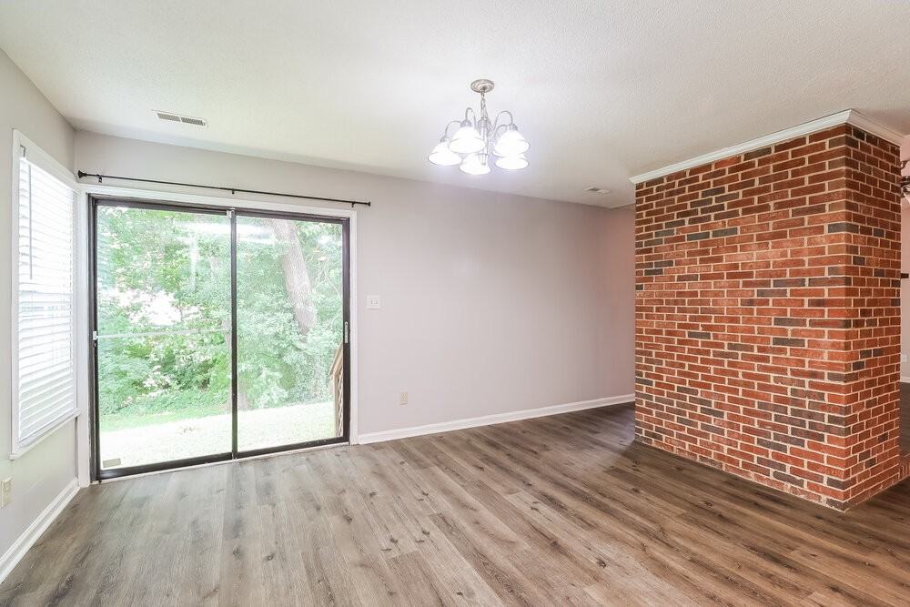 5422 Doverstone Ct - Photo 4 of 16