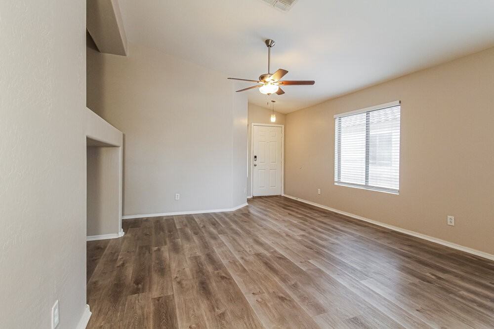 14973 W Port Au Prince Ln - Photo 6 of 16