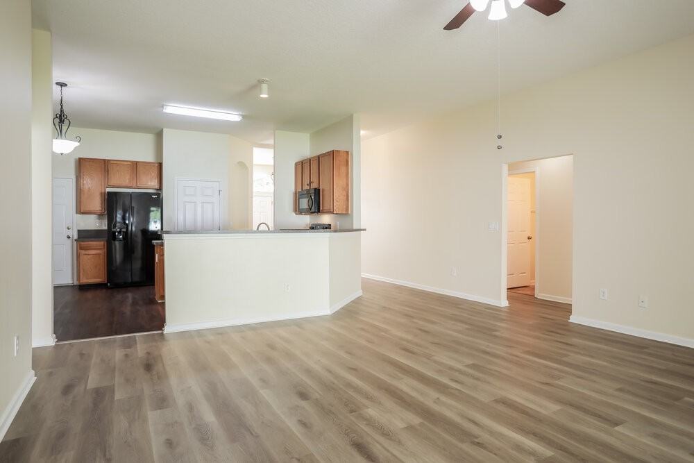 3460 Live Oak Hollow Dr - Photo 5 of 16
