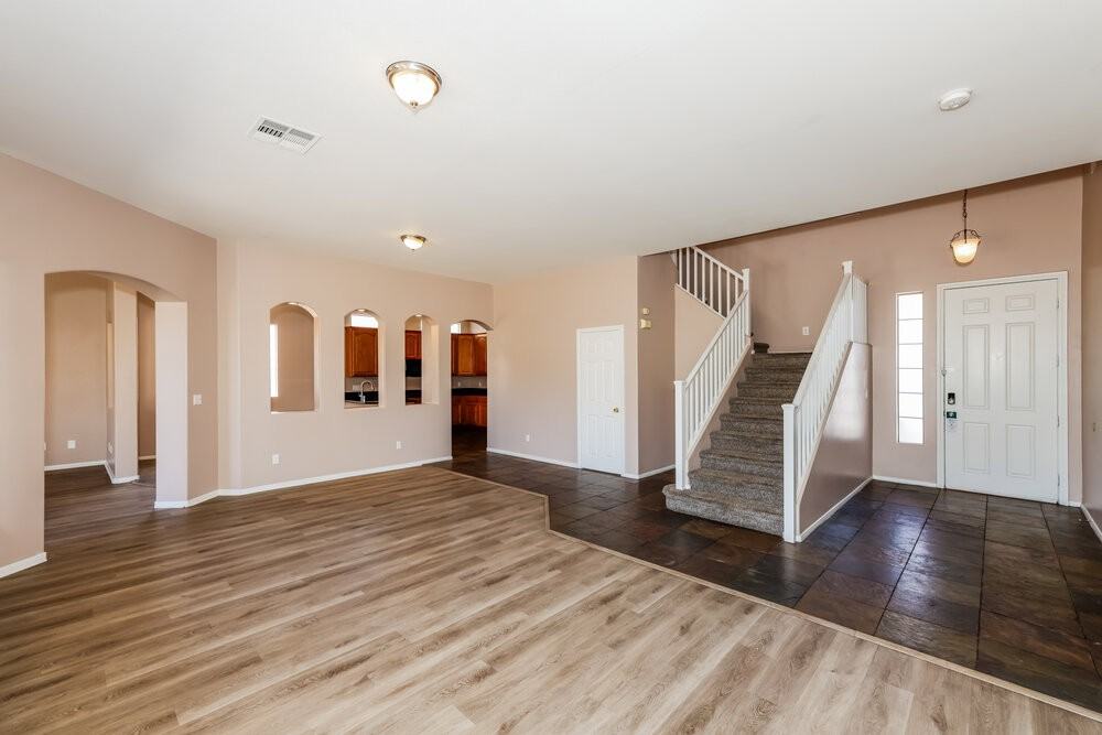 10602 Bonchester Hill St - Photo 6 of 17