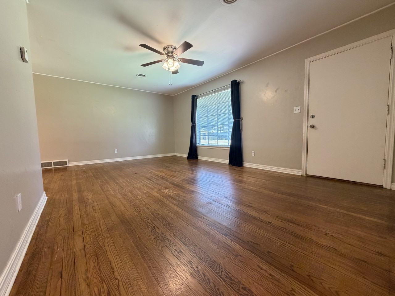 1722 Mattern Dr #1 - Photo 2 of 20