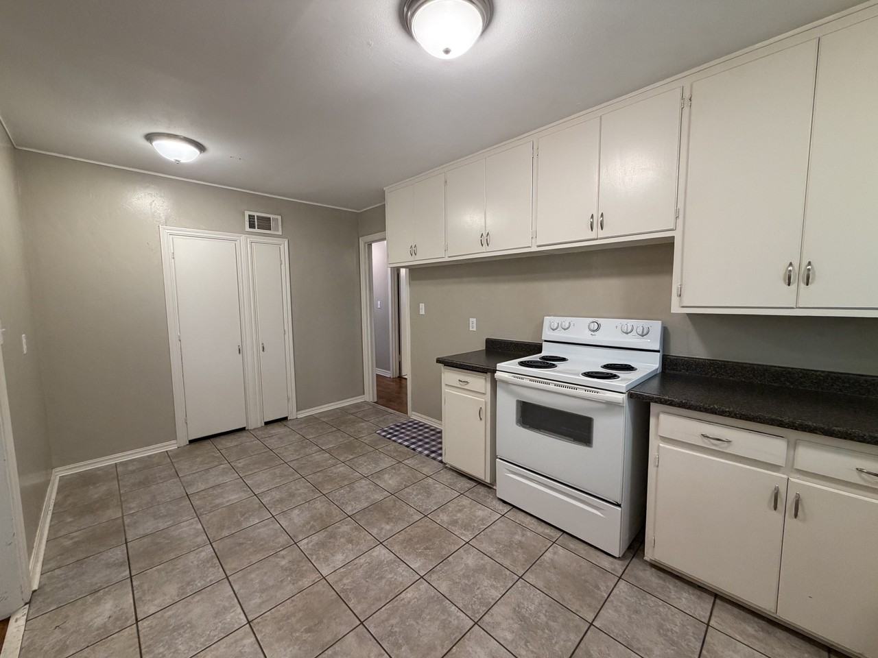 1722 Mattern Dr #1 - Photo 5 of 20