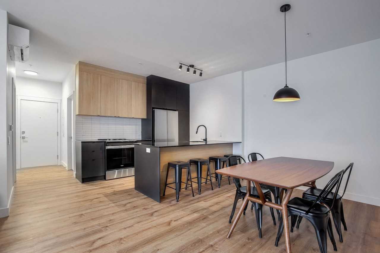 2485 Rue Bélanger — photo 3
