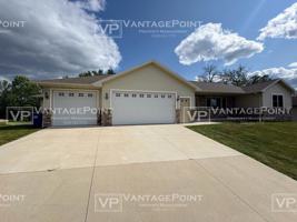 featured image of 2250 Daly Dr #1