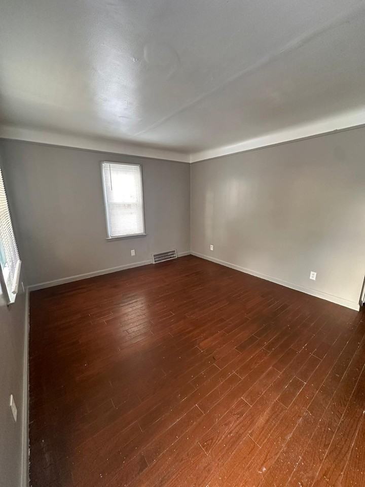 9737 Camley St #1 - Photo 3 of 11