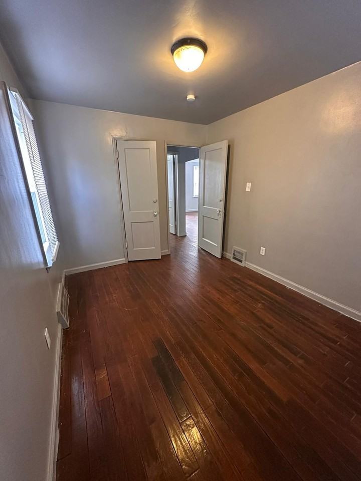 9737 Camley St #1 - Photo 6 of 11