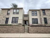 7280 E Galbraith Rd #C - Photo 1 of 1