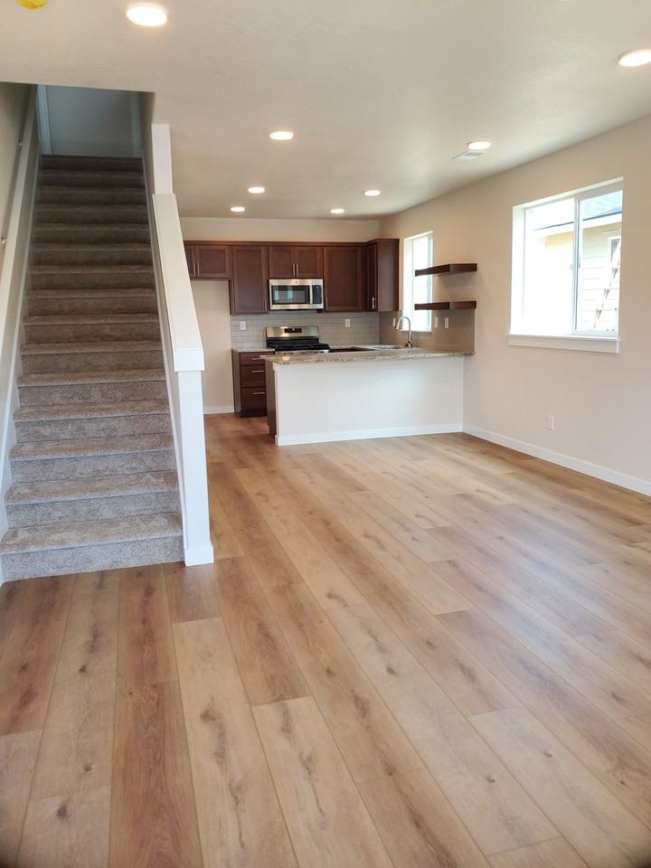5230 Holly St #1 - Photo 3 of 32