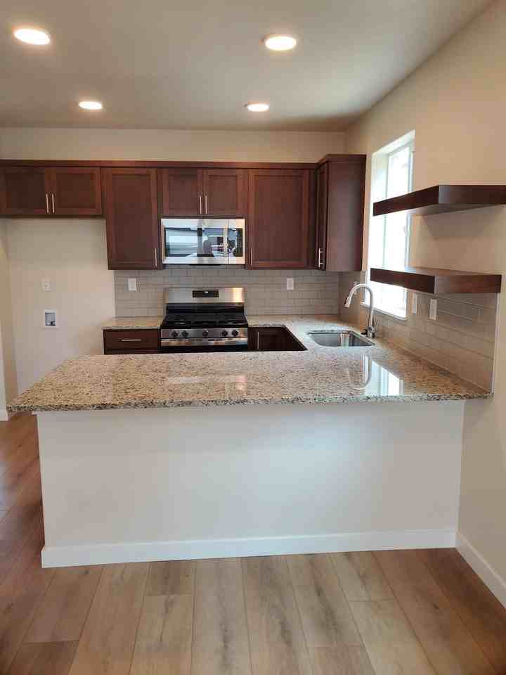 5230 Holly St #1 - Photo 4 of 32