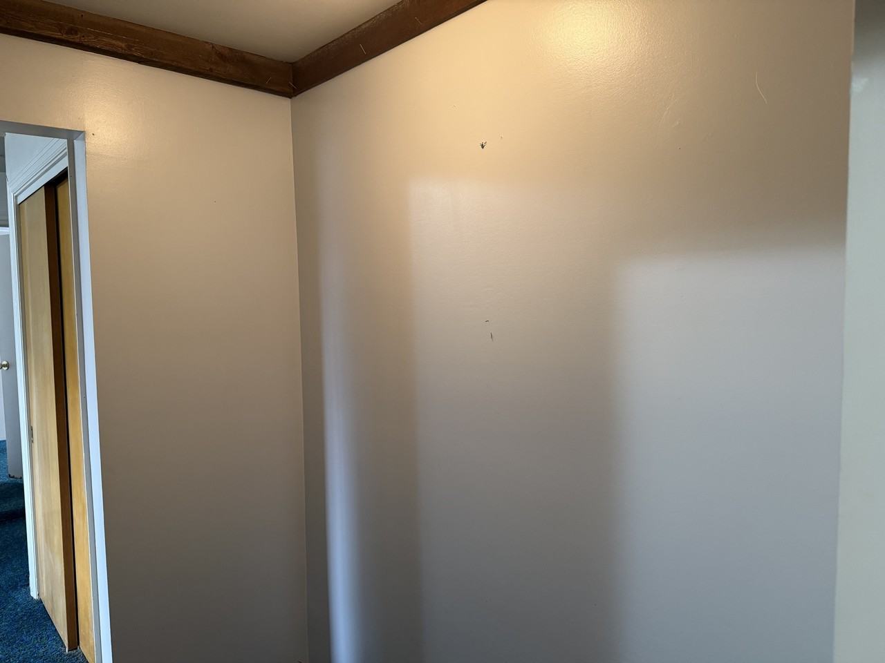 435 Warren St #1 - Photo 7 of 10