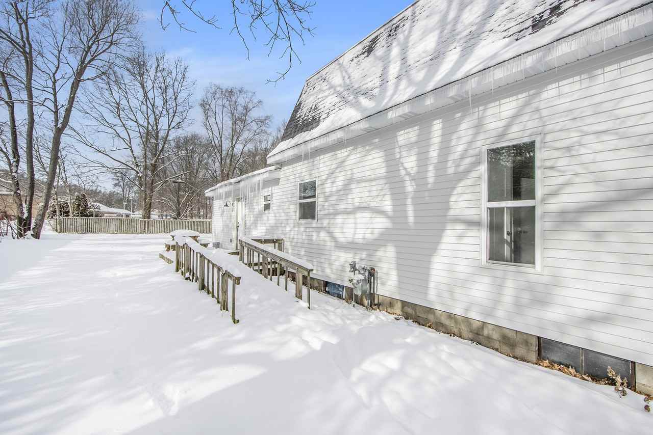 241 Sherman St #0 - Photo 2 of 16