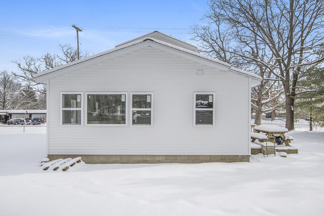 241 Sherman St #0 - Photo 3 of 16