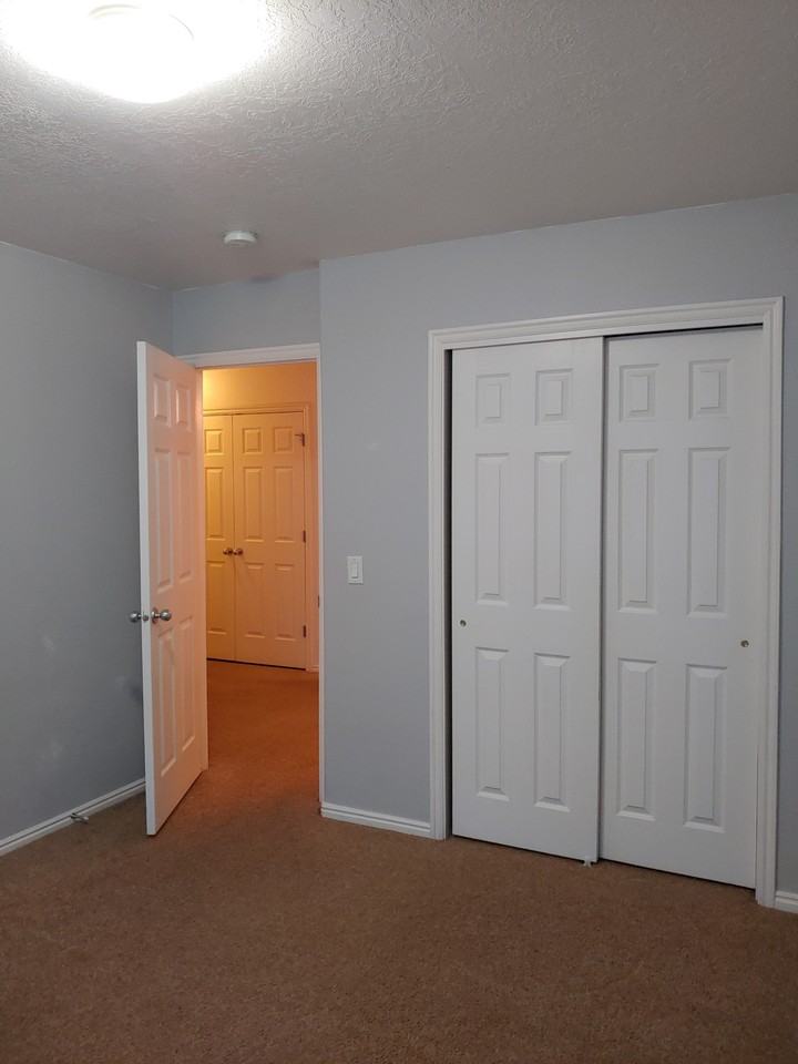 1234 North Bridalwood Loop - 1 #1 - Photo 2 of 6