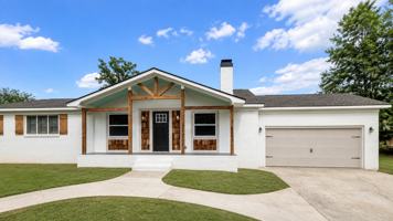 featured image of 8303 Bailey Cove Rd Se #1