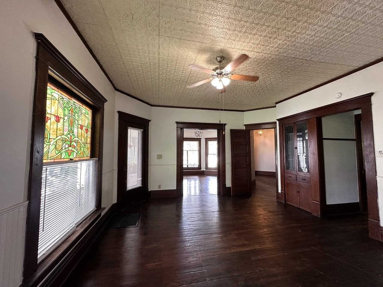 815 N Columbus St #815 - Photo 6 of 16