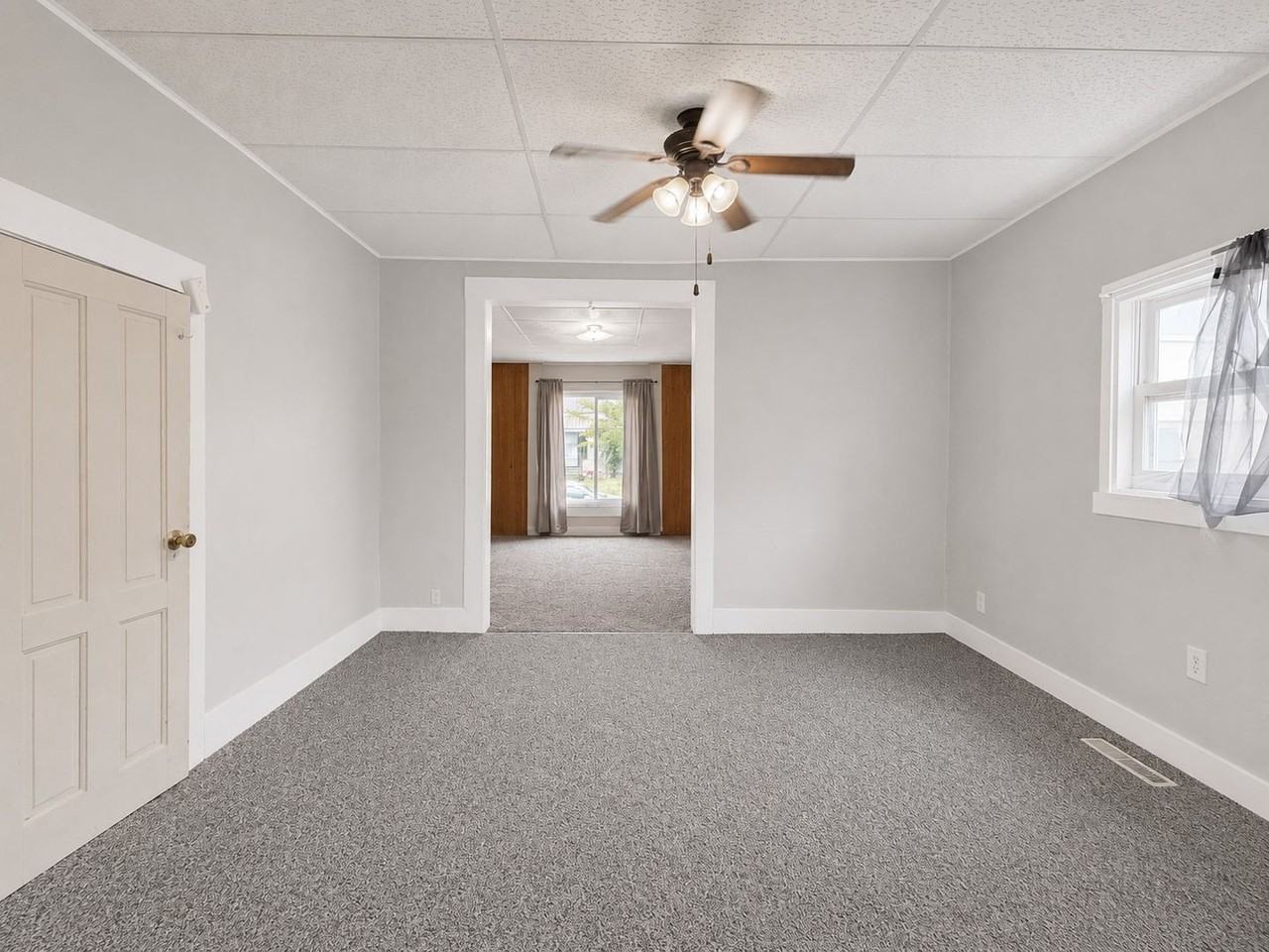 543 Erin St - Photo 2 of 27
