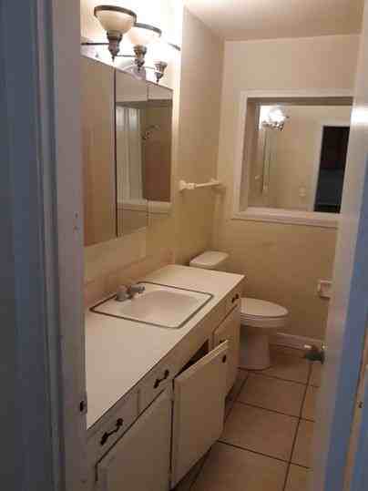 1628 Crest Ave #10 - Photo 6 of 34