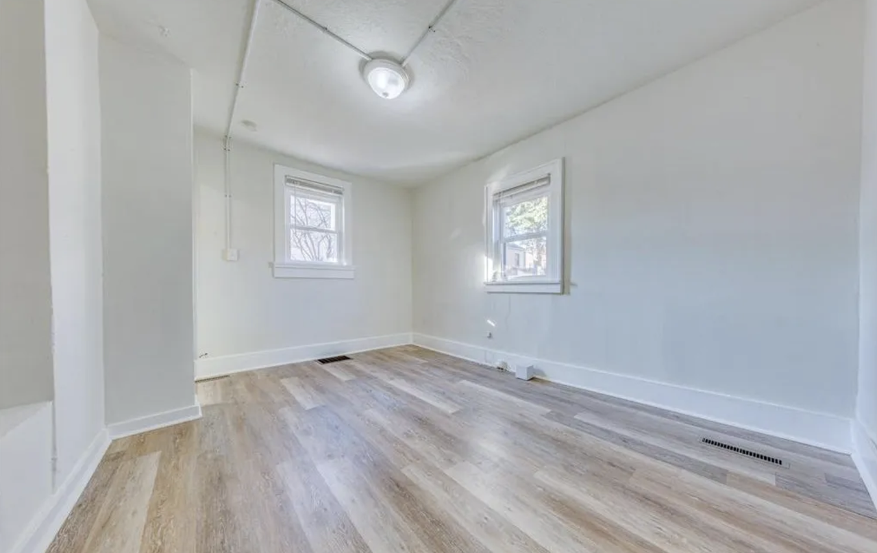 838 41st Ave Ne #1 - Photo 6 of 13