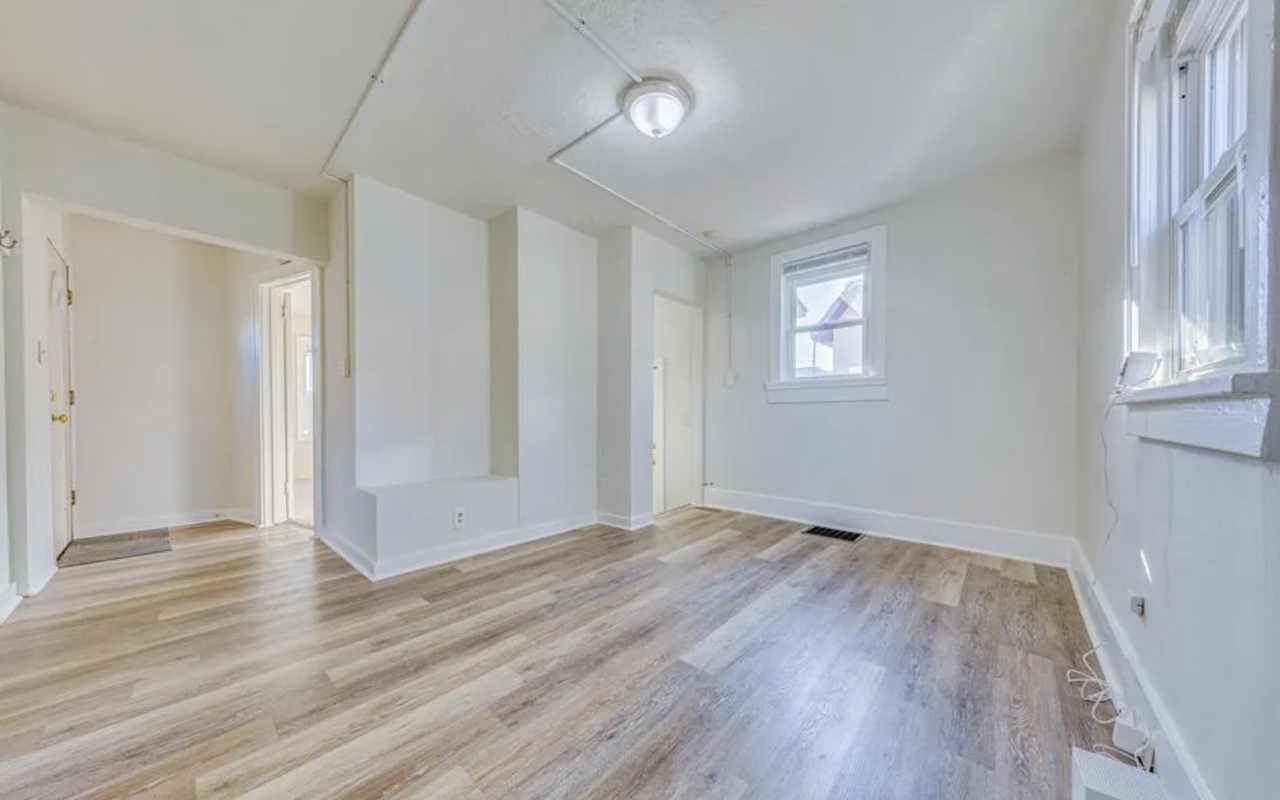 838 41st Ave Ne #1 - Photo 7 of 13