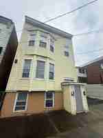 featured image of 292 Catherine St #1
