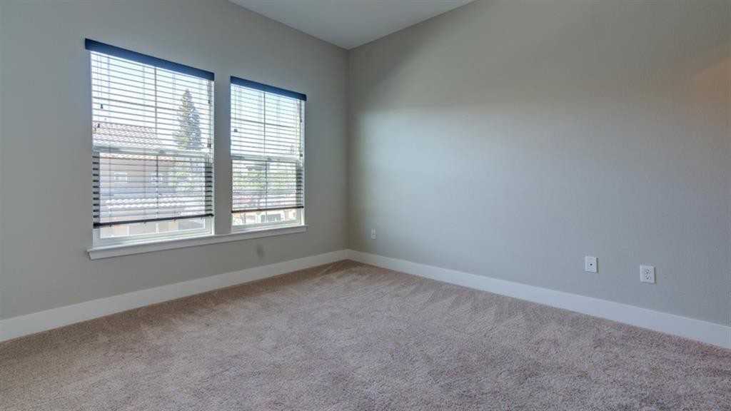 11205 Bilbao Ct - Photo 6 of 23