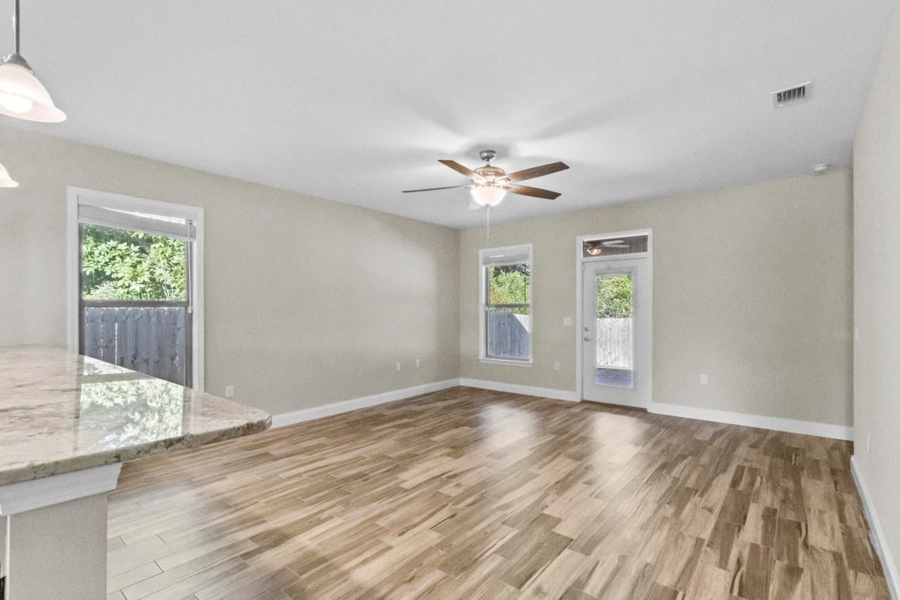 949 Kenzie Ln #1 - Photo 2 of 9